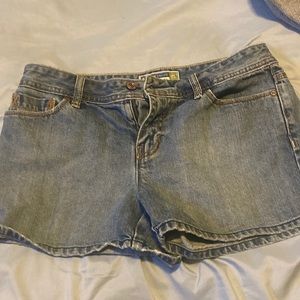 Old navy low waisted denim shorts